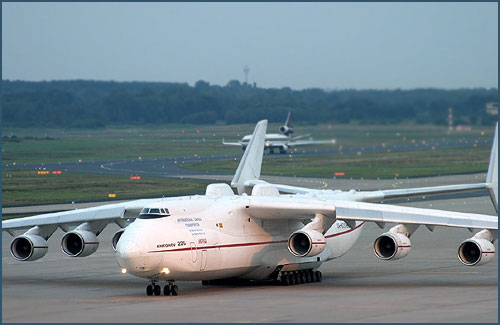 Самый большой самолет - АН-225 